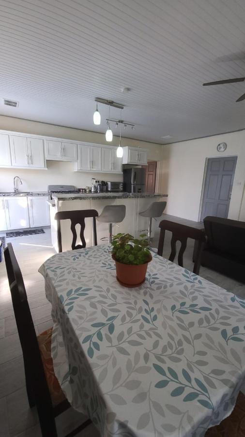 Tranquility Suites- Feels Like Home Choiseul Luaran gambar